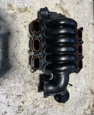 Audi A4 S4 B7 8E 8H Intake manifold 8599193