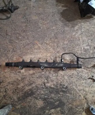 Volvo S60 Fuel main line pipe 0445215010