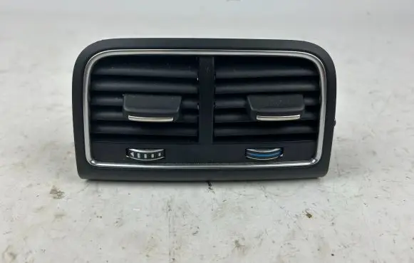 Audi Q5 SQ5 Rear air vent grill 8K0819203J