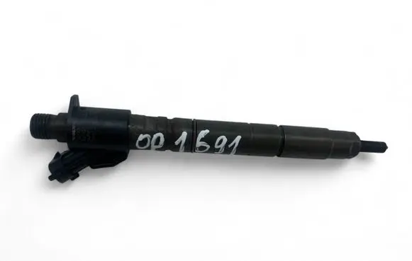 Volvo XC60 Fuel injector 31272690