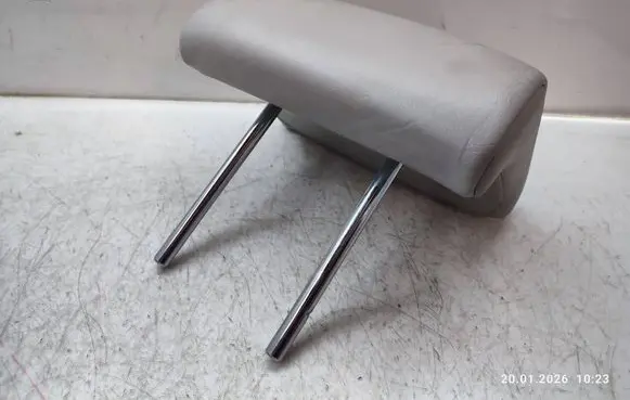Lexus RX 450H Rear seat headrest 