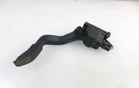 Citroen C4 I Accelerator throttle pedal 0280755041 9680565880