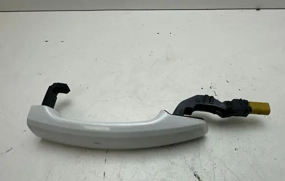 Audi A3 S3 8V Front door exterior handle 8V0837205A