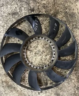 Audi A6 Allroad C5 Fan impeller 