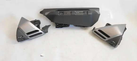 BMW 1 F70 Dashboard air vent grill cover trim 5A366970 3103202317 5A366971