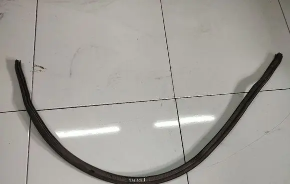 Peugeot 807 Engine compartment rubber 