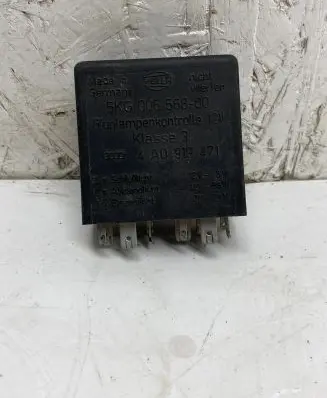 Audi A6 S6 C4 4A Other relay 4A0919471 5KG00656800 K1SS63