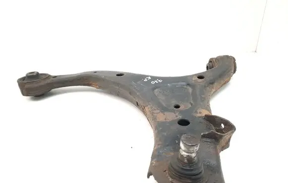 Hyundai Santa Fe Front lower control arm/wishbone 545002BXXX
