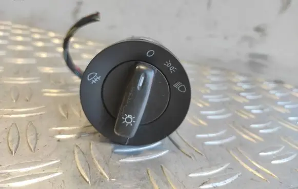 Volkswagen Touran I Light switch 1T0941431BB