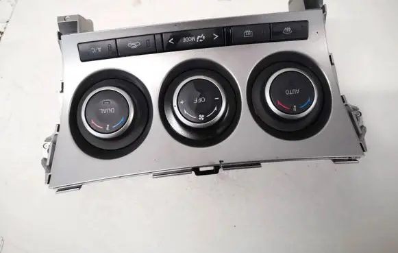 Mazda 3 II Climate control unit bbp361190j
