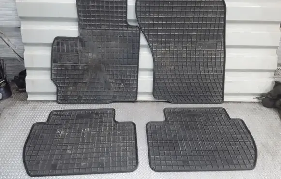 Mitsubishi Outlander Car floor mat set 