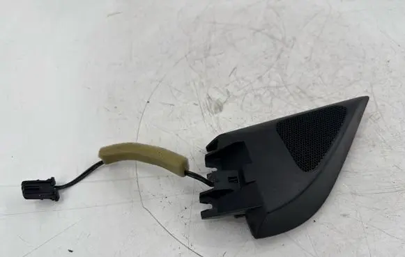 Volkswagen PASSAT B6 Front door high frequency speaker 3C8035411