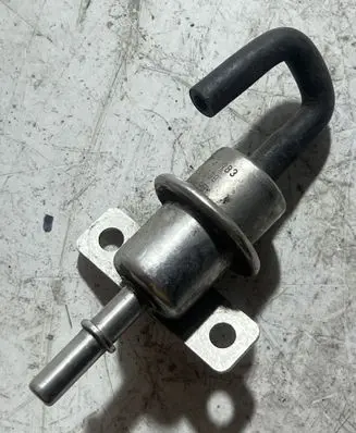 Ford Focus Fuel main line pipe 0280160599