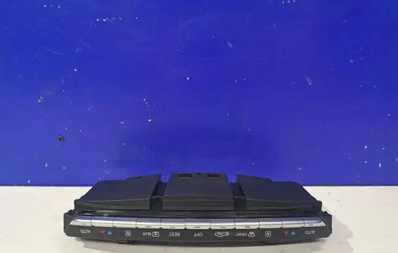 Mercedes-Benz S W221 Climate control unit A2218709810 A2218201310
