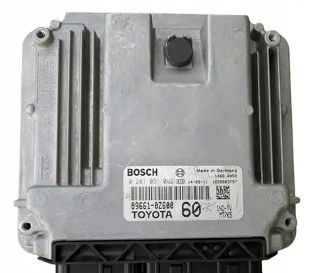 Toyota Auris 150 Engine control unit/module 0281031062 896610Z600