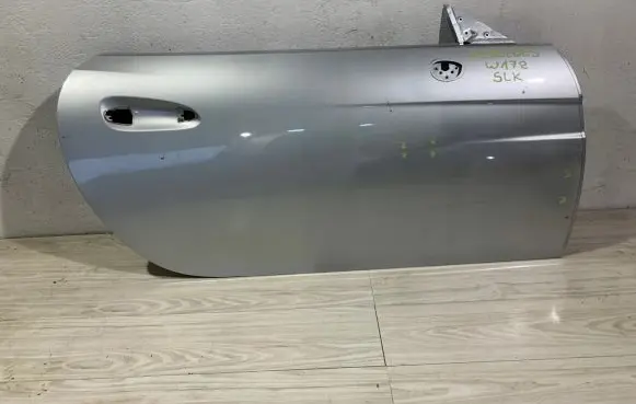 Mercedes-Benz SLK R172 Front door A1727220210