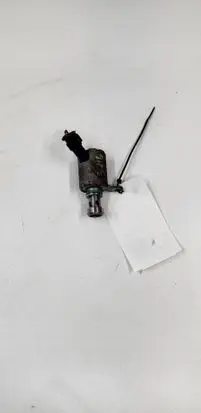 Jaguar XE Fuel pressure regulator G4D32D350AB