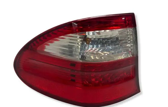 Mercedes-Benz E W211 Rear/tail lights A2118201564
