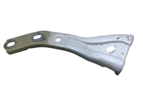 Cupra Born Fender mounting bracket 10E821135B