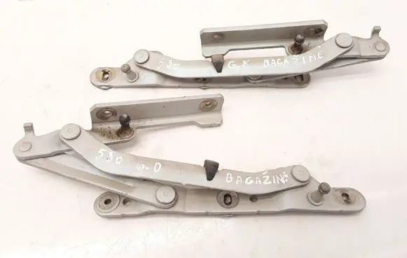 Alfa Romeo 166 Tailgate/trunk/boot hinge 114A