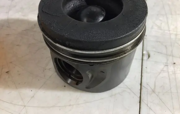 Ford Transit Piston 8714810085