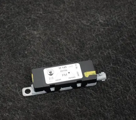 Maserati GranTurismo Aerial antenna amplifier 787065231150