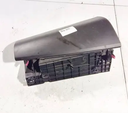 Toyota Prius (XW20) Glove box 5553147030 55531-47030