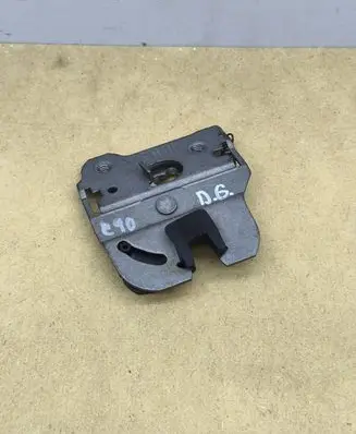 BMW 3 E90 E91 Seat back rest lock catch 7142262