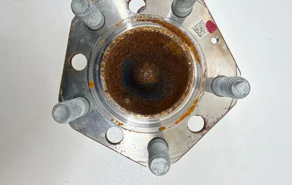 Tesla Model Y Front wheel ball bearing 104412400A