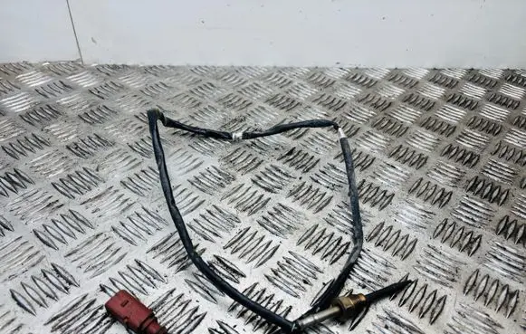 Volkswagen PASSAT B8 Exhaust gas temperature sensor 04L906088DA