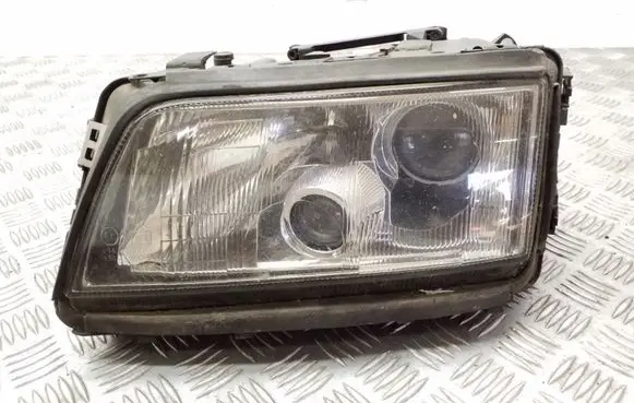 Audi A8 S8 D2 4D Headlight/headlamp 1305219058