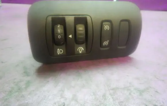 Renault Megane II Headlight wiper switch 