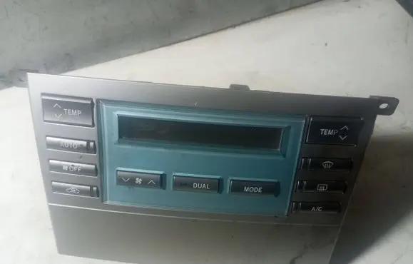 Toyota Corolla Verso AR10 Climate control unit 559000F040 MB1465705430