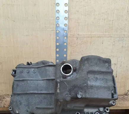 BMW 3 E90 E91 Oil sump 7797969 11137797969