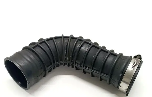 Audi A8 S8 D3 4E Air intake duct part 057129628B