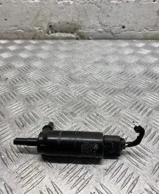BMW 5 F10 F11 Windscreen/windshield washer pump 7217792