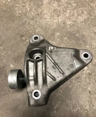 BMW 7 F01 F02 F03 F04 Engine mounting bracket 6777605 GD01521 13992010