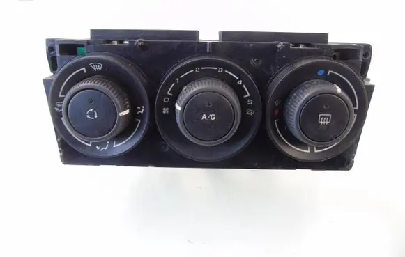 Peugeot 5008 Climate control unit