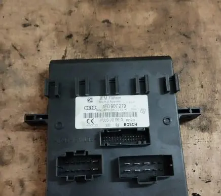Volkswagen Touran I Comfort/convenience module 4F0907279 4F0910279K F005V00619