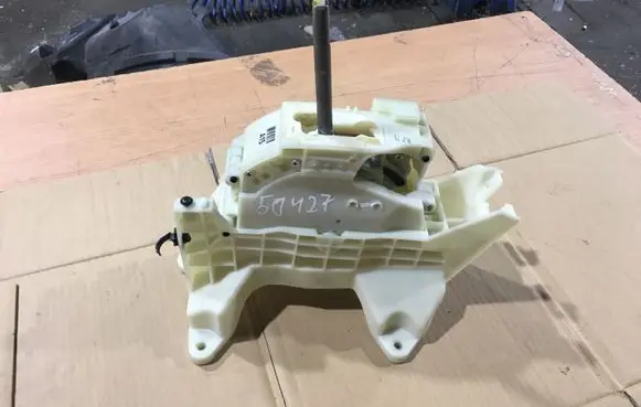 KIA Sportage Gear shifter/selector 46701D4440