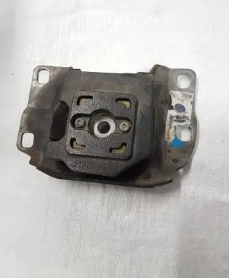 Ford Grand C-MAX Gearbox mount FV617M121