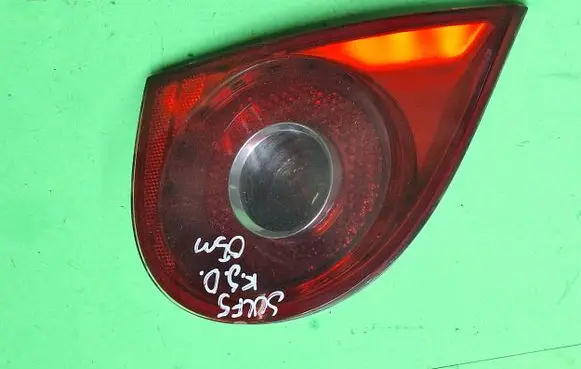 Volkswagen Golf V Tailgate rear/tail lights 28505004