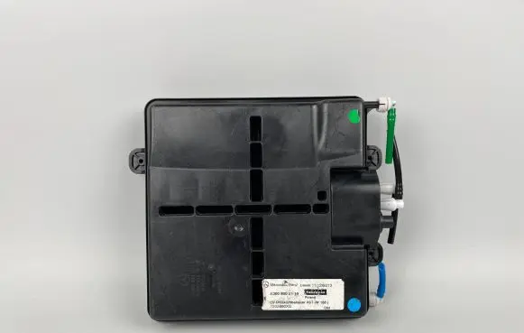 Mercedes-Benz GL X166 Vacuum air tank A0008005519