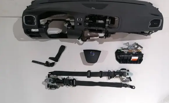 Volvo V60 Airbag set with panel 30791701 30191695 31390237