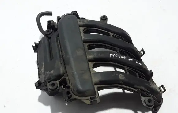 Renault Megane II Intake manifold 8200275053