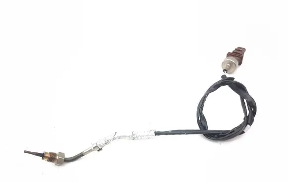 Audi A4 S4 B9 Exhaust gas temperature sensor 04L919529E