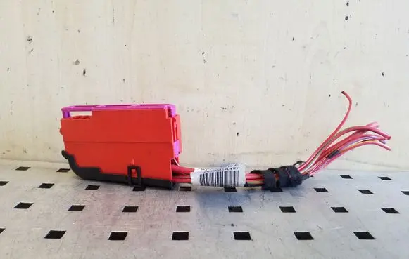 Audi A5 Sportback 8TA Fuse module 8K0941824B