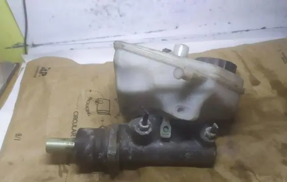 Peugeot Expert Master brake cylinder 221573