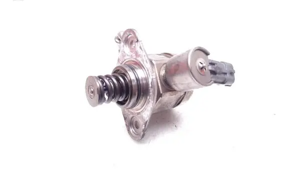 Ford C-MAX II Fuel injection high pressure pump CM5G-9D376-GA