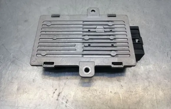 BMW 7 E65 E66 Steering rack control module 6760111 00009106 00007660